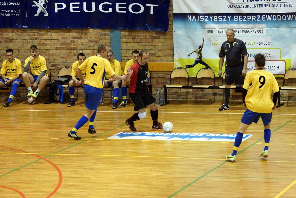1 kolejka Legnickiej Ligi Halowej. II liga