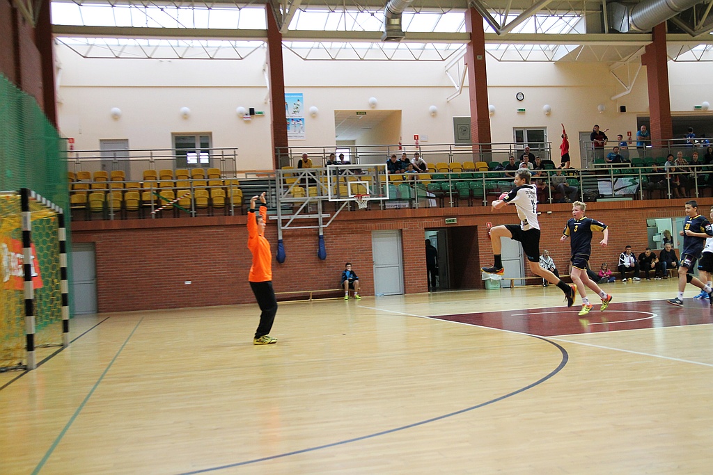 Siódemka Miedź Legnica - Vive Tauron Kielce 15:20