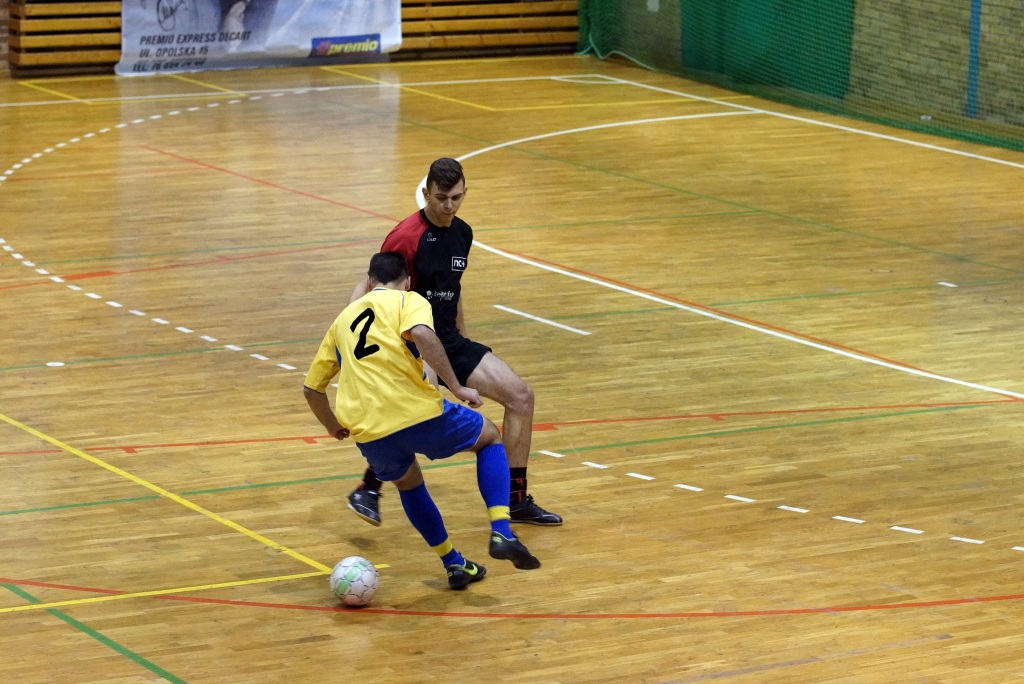1 kolejka Legnickiej Ligi Halowej. II liga