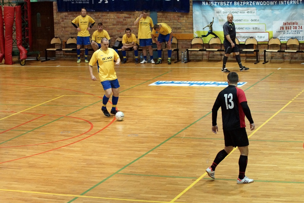 1 kolejka Legnickiej Ligi Halowej. II liga
