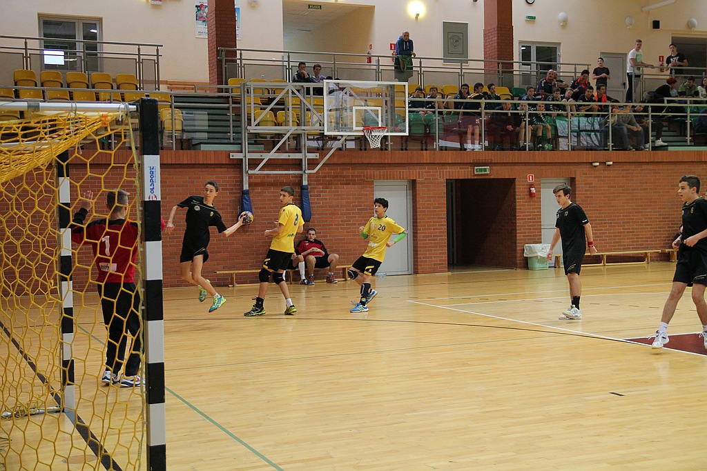 Siódemka Miedź Legnica - Vive Tauron Kielce 15:20