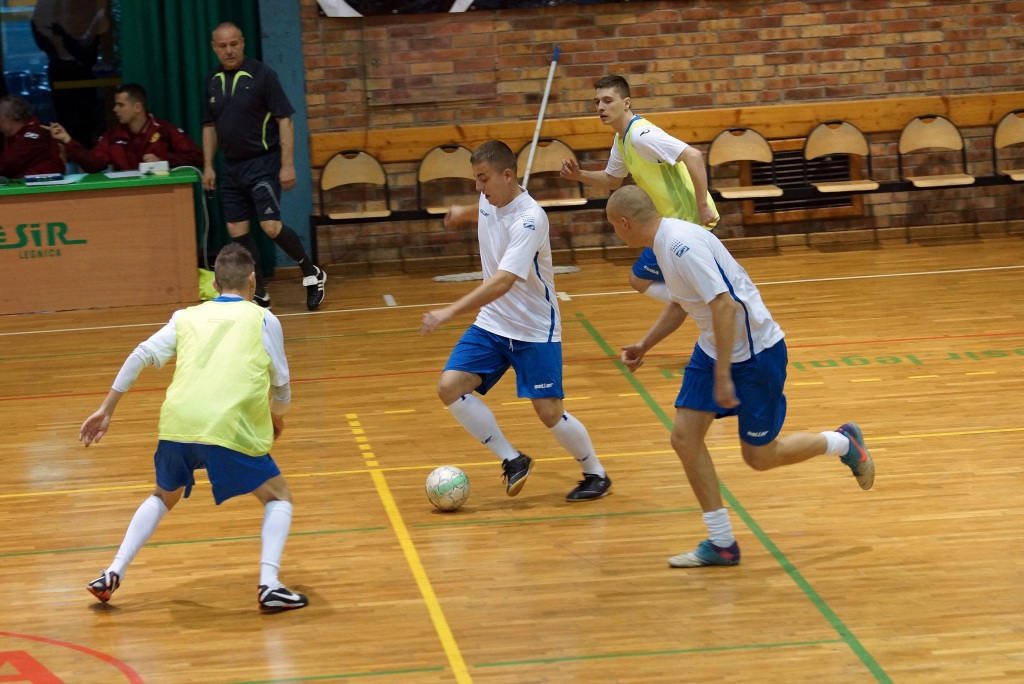 1 kolejka Legnickiej Ligi Halowej. II liga