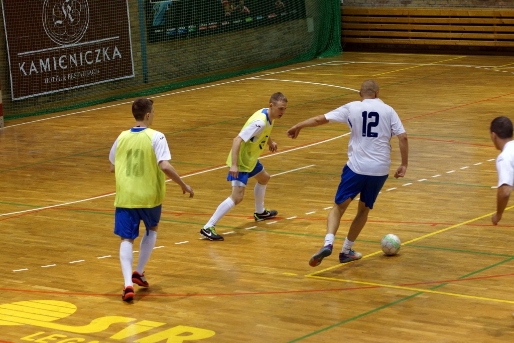 1 kolejka Legnickiej Ligi Halowej. II liga