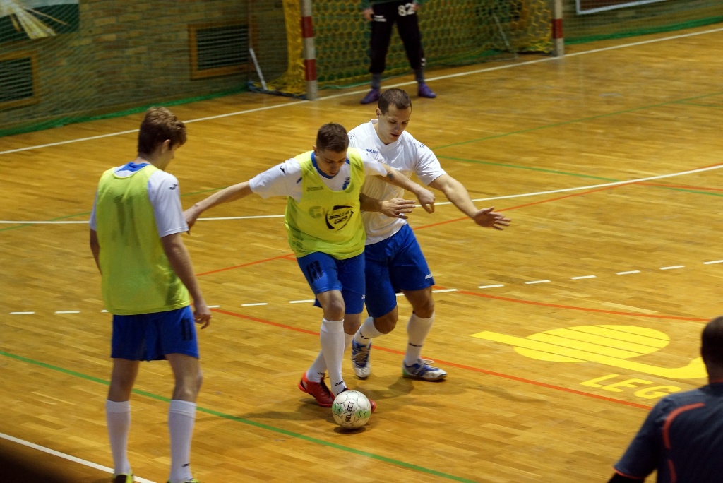 1 kolejka Legnickiej Ligi Halowej. II liga