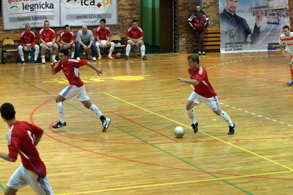 1 kolejka Legnickiej Ligi Halowej. I liga