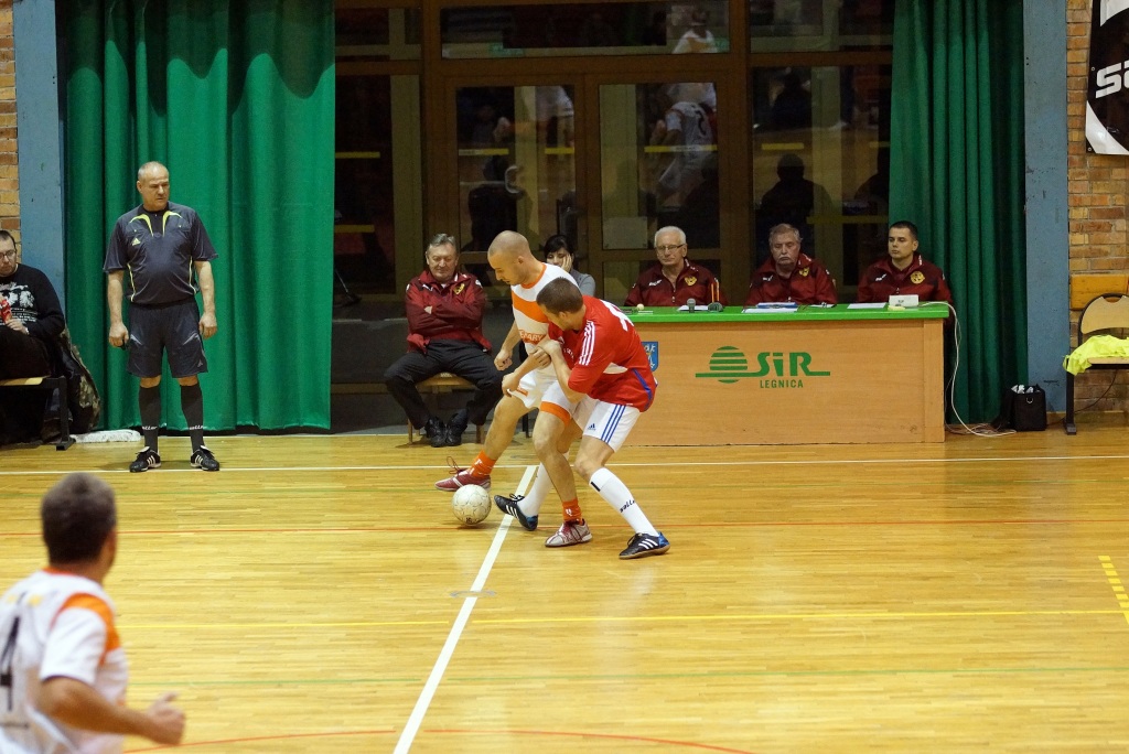1 kolejka Legnickiej Ligi Halowej. I liga
