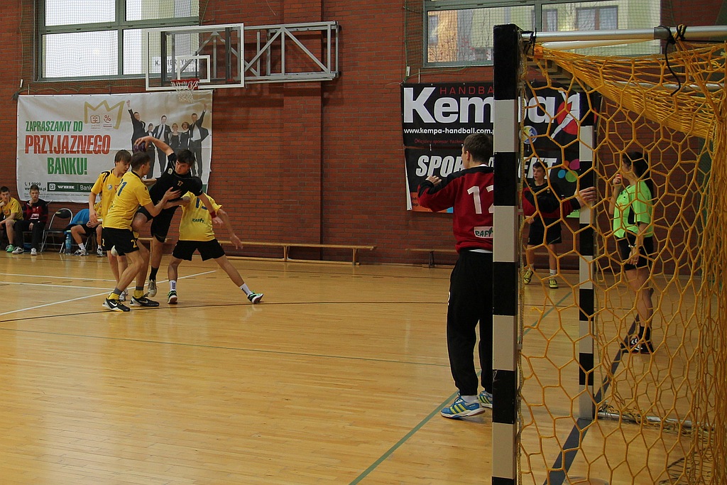 Siódemka Miedź Legnica - Vive Tauron Kielce 15:20