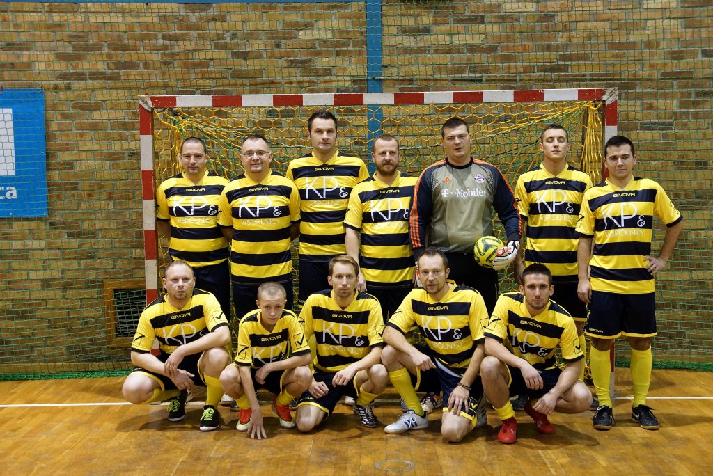 1 kolejka Legnickiej Ligi Halowej. II liga