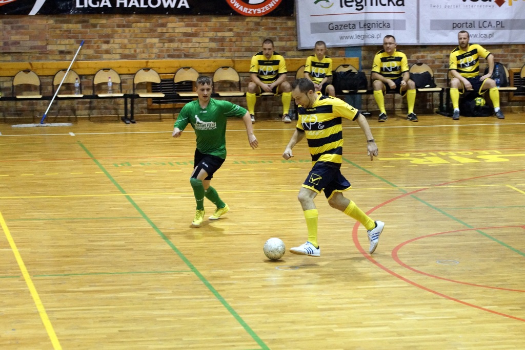 1 kolejka Legnickiej Ligi Halowej. II liga