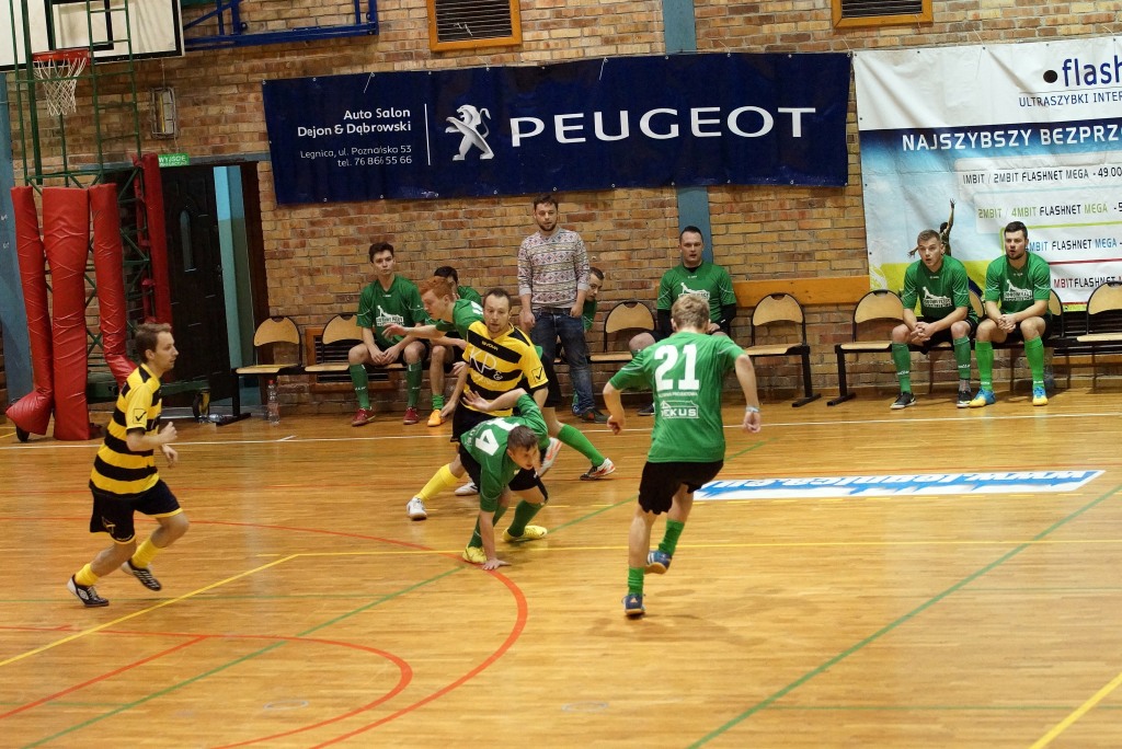 1 kolejka Legnickiej Ligi Halowej. II liga