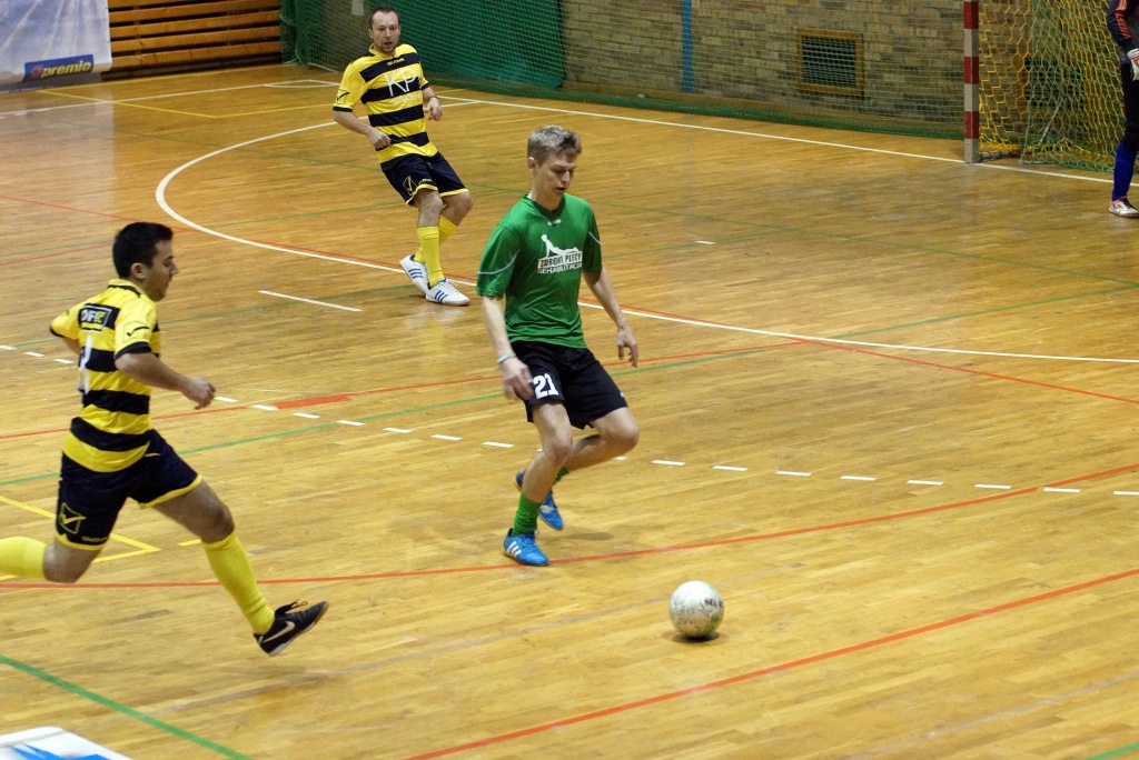 1 kolejka Legnickiej Ligi Halowej. II liga