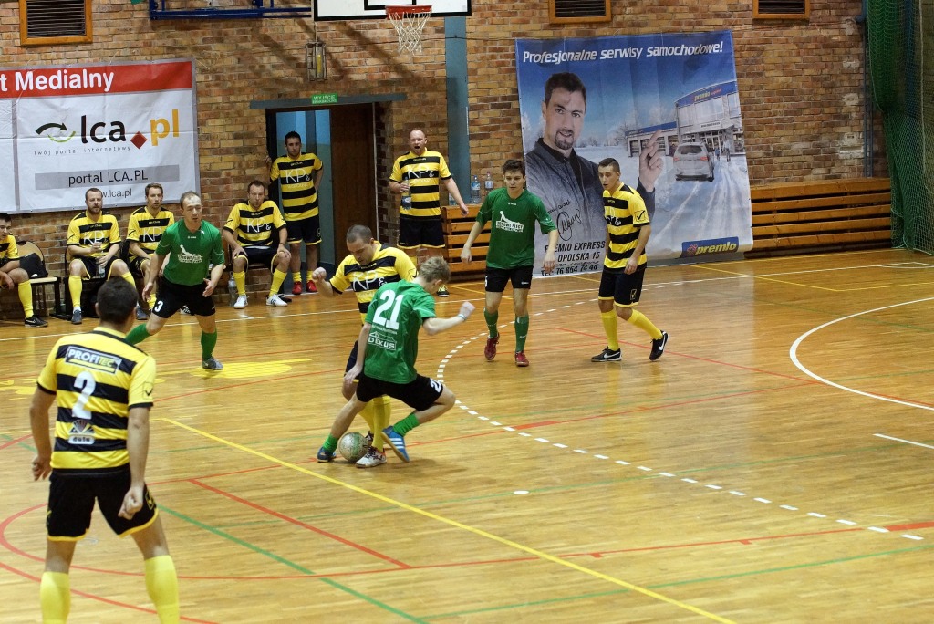 1 kolejka Legnickiej Ligi Halowej. II liga