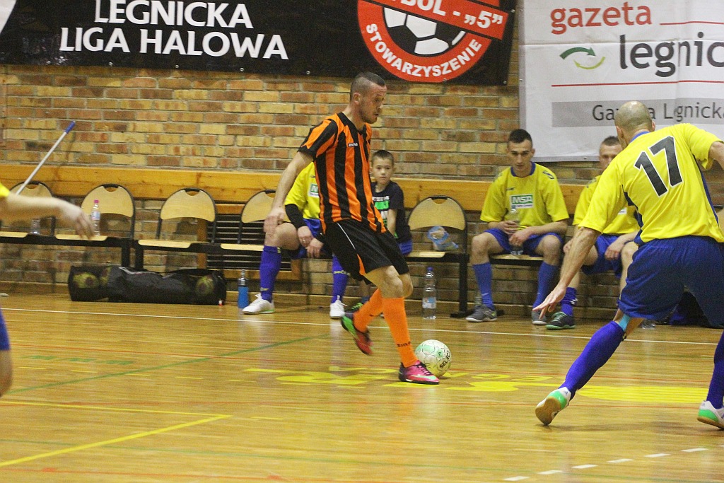1 kolejka Legnickiej Ligi Halowej. I liga