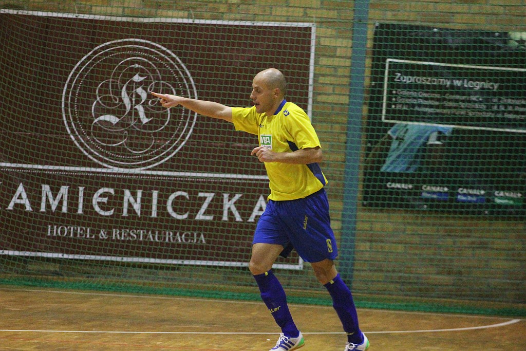 1 kolejka Legnickiej Ligi Halowej. I liga