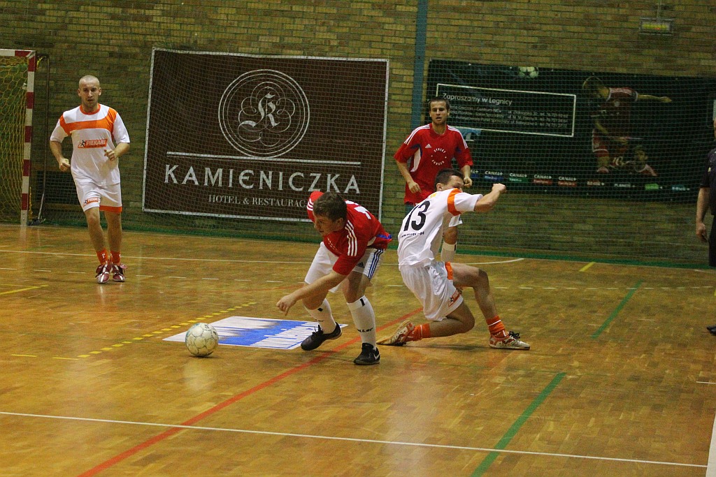 1 kolejka Legnickiej Ligi Halowej. I liga