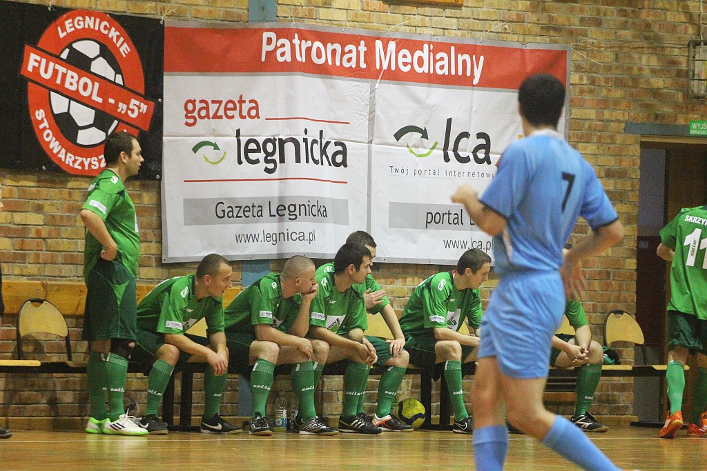 1 kolejka Legnickiej Ligi Halowej. II liga
