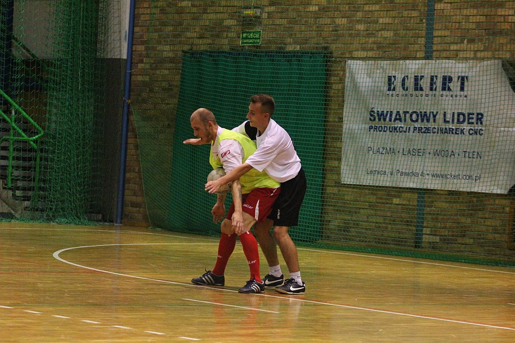 1 kolejka Legnickiej Ligi Halowej. II liga