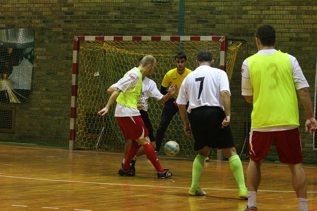 1 kolejka Legnickiej Ligi Halowej. II liga