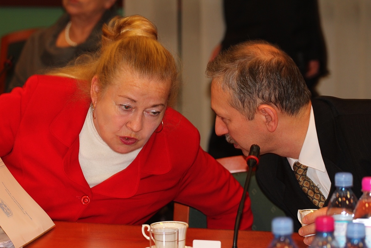 Wojna domowa w PO. Szynalski bez funkcji