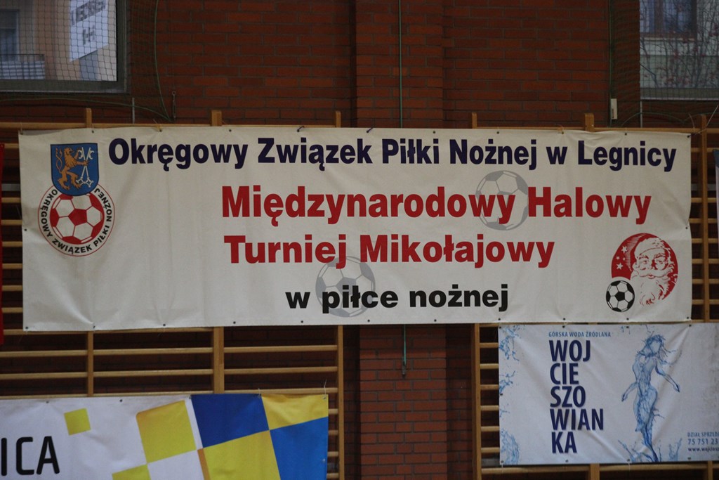 Piłkarskie Mikołajki na Piekarach cz3