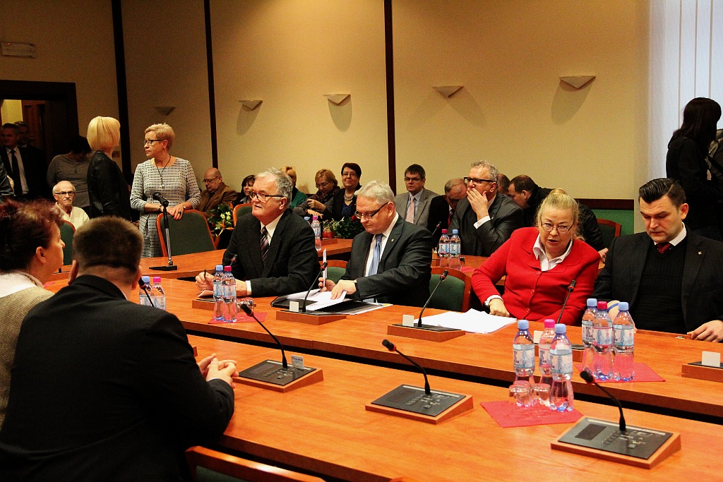 Prezydent po ślubowaniu: Legnica to nie partia