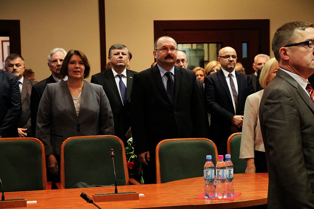 Prezydent po ślubowaniu: Legnica to nie partia