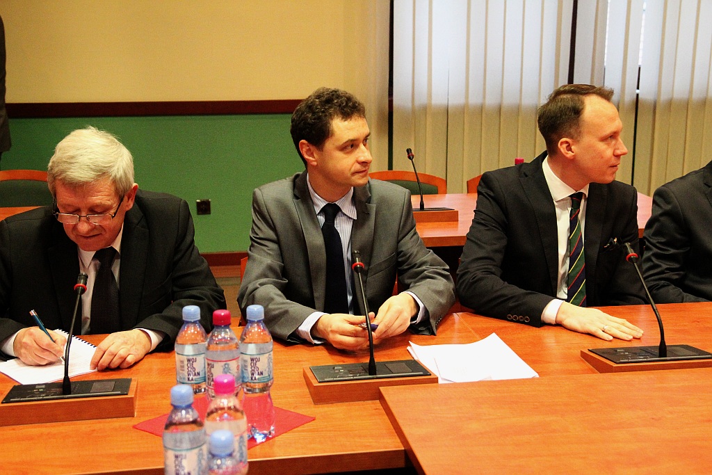 Prezydent po ślubowaniu: Legnica to nie partia