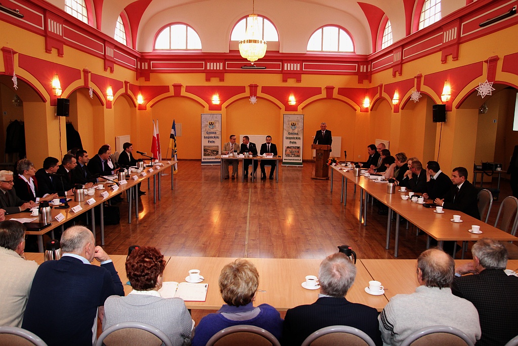 Wójt Legnickiego Pola zaprzysiężony