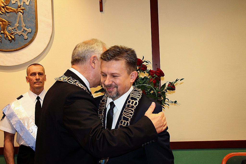 Prezydent po ślubowaniu: Legnica to nie partia