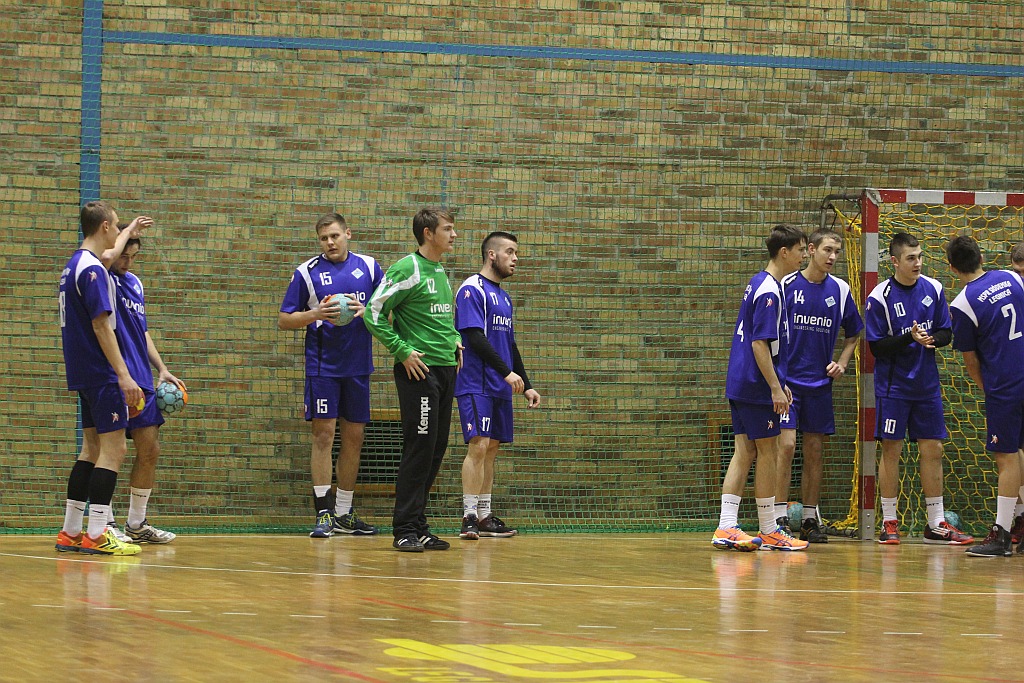 Asystent Bieglera wierzy w juniorów Siódemki