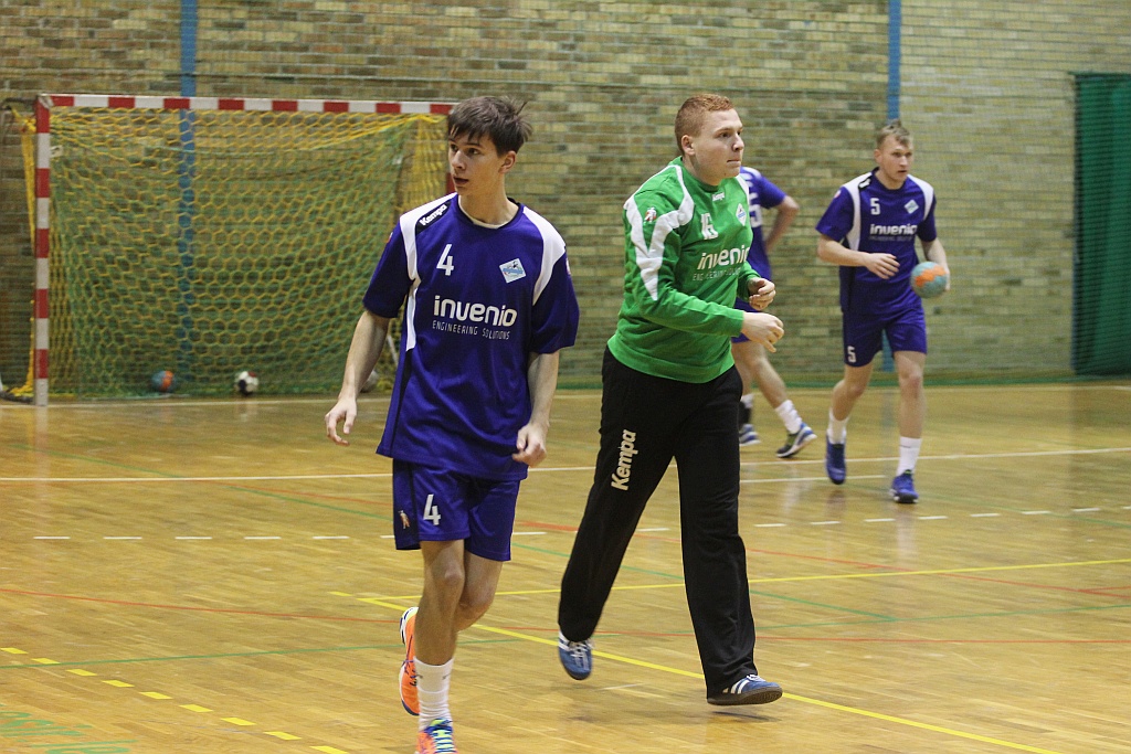 Asystent Bieglera wierzy w juniorów Siódemki