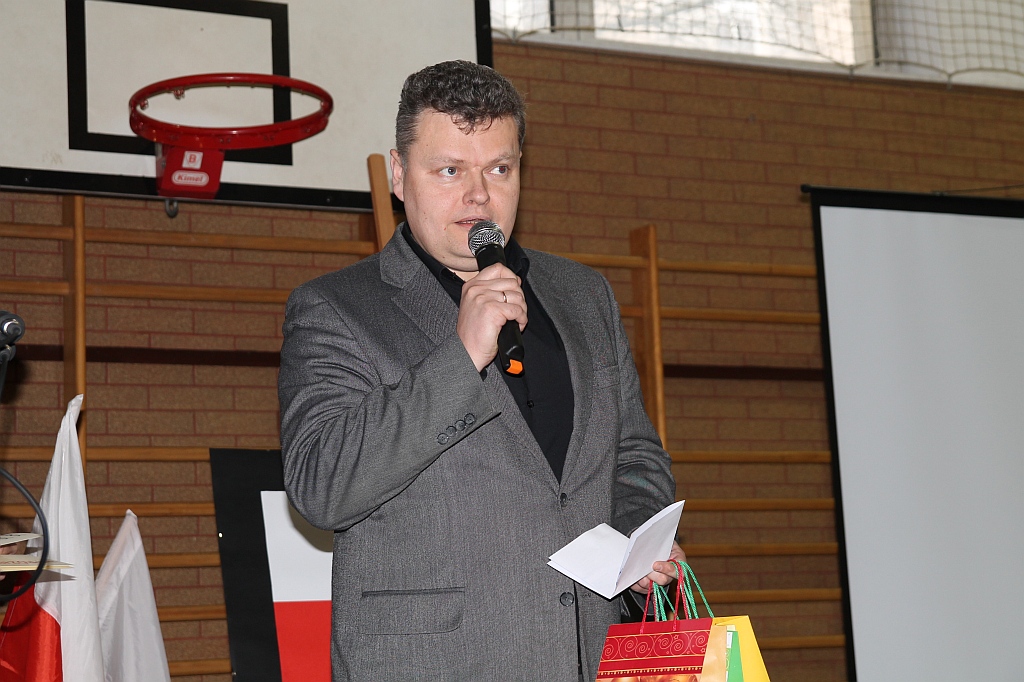 Piosenką patriotyczną przywołali pamięć o Powstaniu
