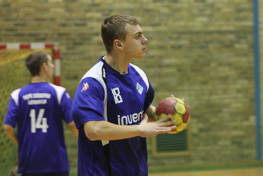 Asystent Bieglera wierzy w juniorów Siódemki