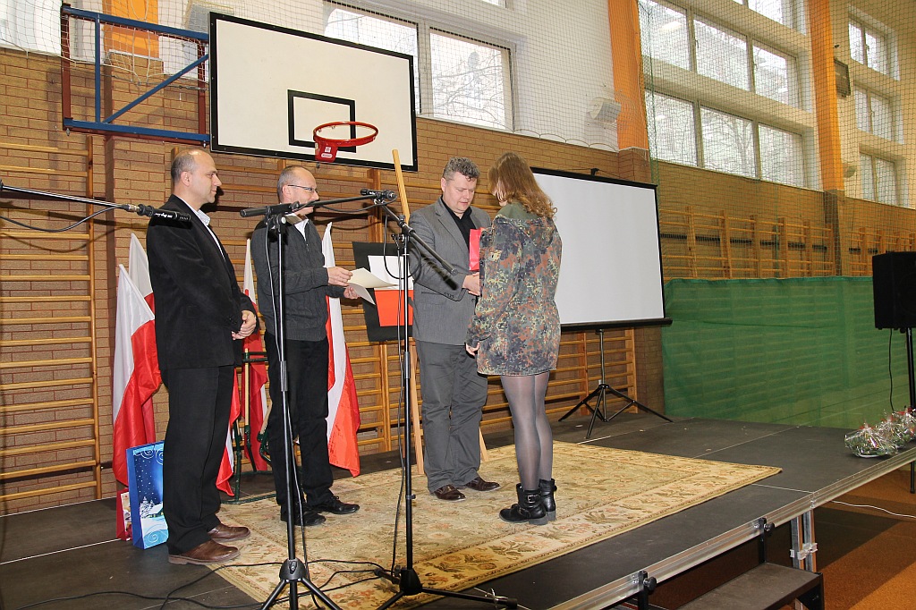 Piosenką patriotyczną przywołali pamięć o Powstaniu