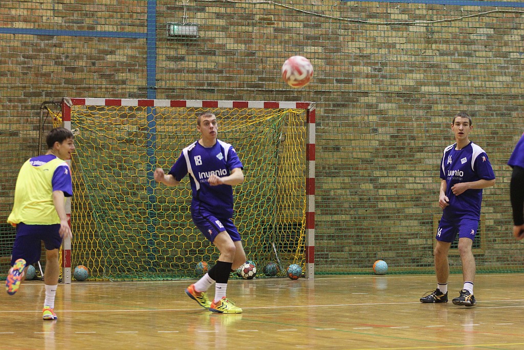 Asystent Bieglera wierzy w juniorów Siódemki