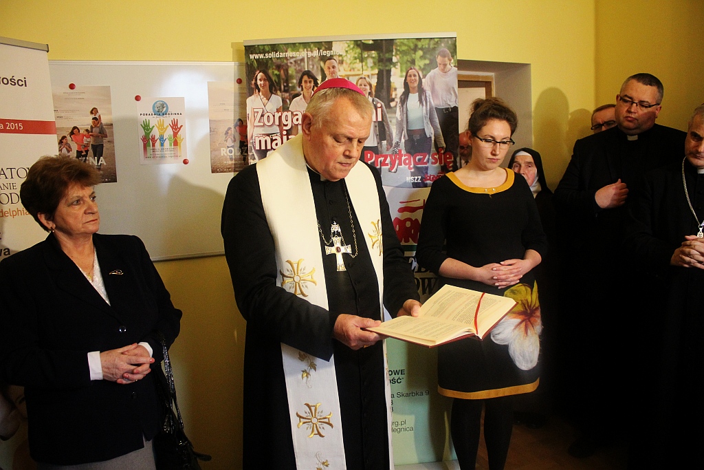 Kuria otwiera poradnię. „Odpowiedź na kryzys rodziny”