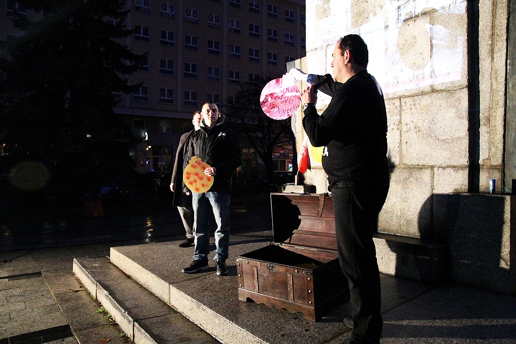 Narodowcy i Nowa Prawica na Placu Słowiańskim