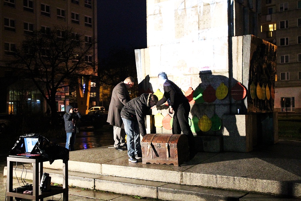 Narodowcy i Nowa Prawica na Placu Słowiańskim