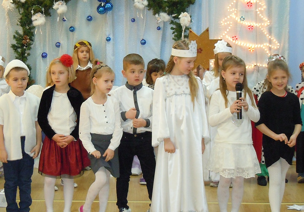 Świąteczny czas dzieci w Źródełku
