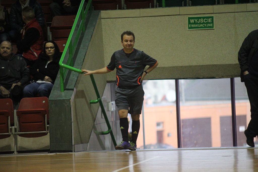 2 LLH: Pięć goli piłkarza Dolcanu Ząbki