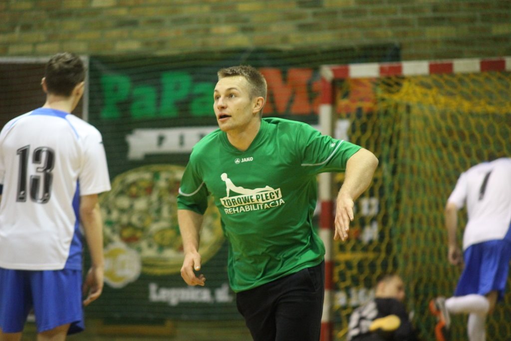 2 LLH: Pięć goli piłkarza Dolcanu Ząbki