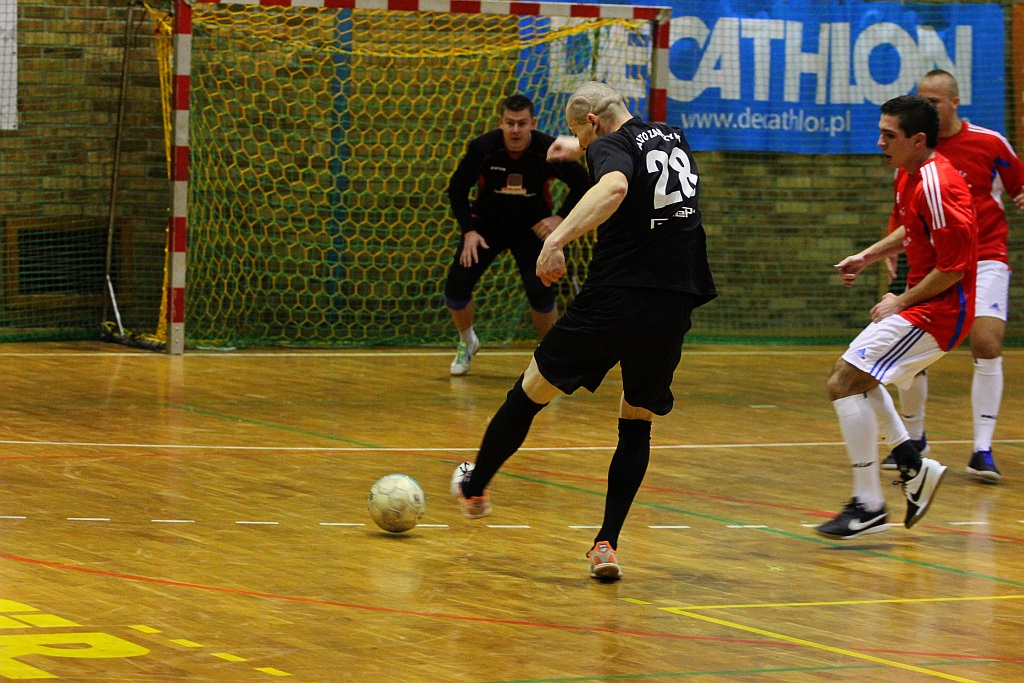 Zwyciestwo Cuprum Polkowice w Legnicy cz1