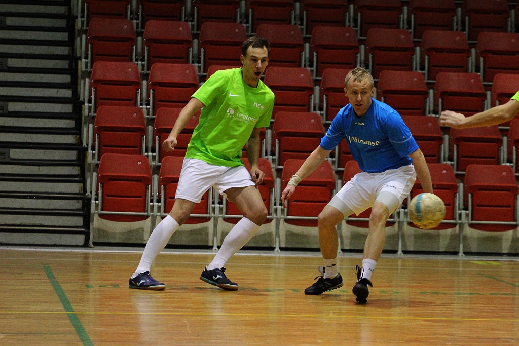 Zwyciestwo Cuprum Polkowice w Legnicy cz1