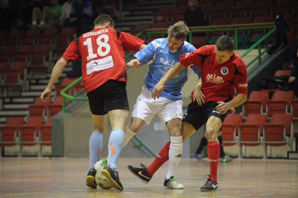 Zwyciestwo Cuprum Polkowice w Legnicy cz2