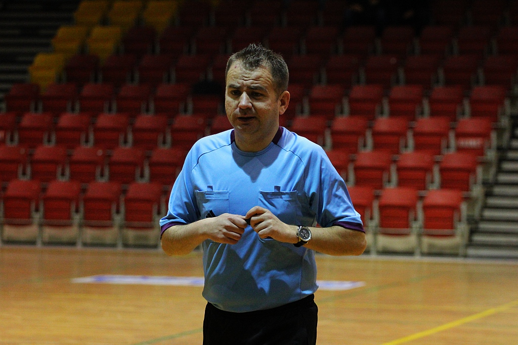 Zwyciestwo Cuprum Polkowice w Legnicy cz1