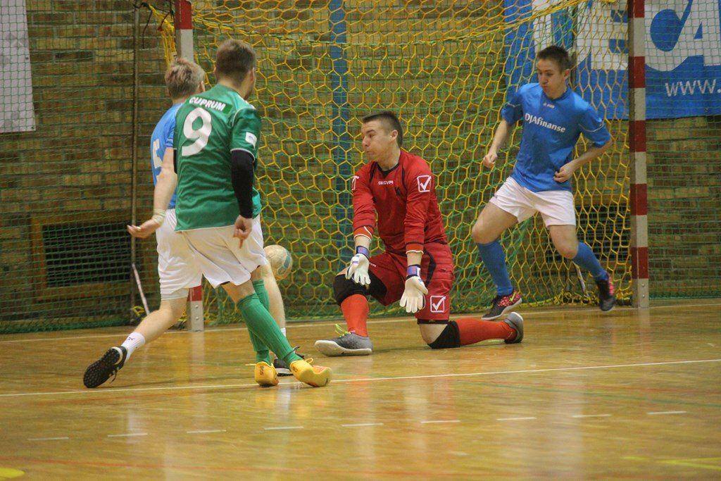 Zwyciestwo Cuprum Polkowice w Legnicy cz4