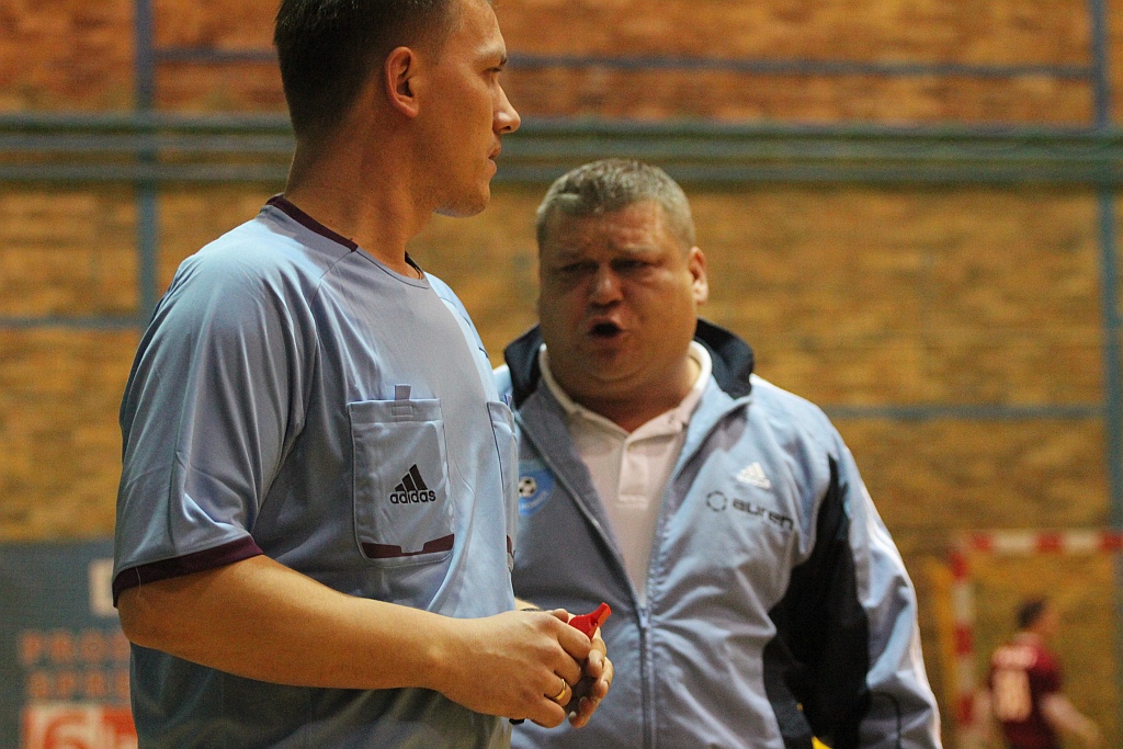Zwyciestwo Cuprum Polkowice w Legnicy cz1