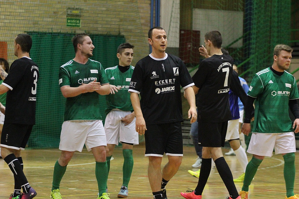 Zwyciestwo Cuprum Polkowice w Legnicy cz1