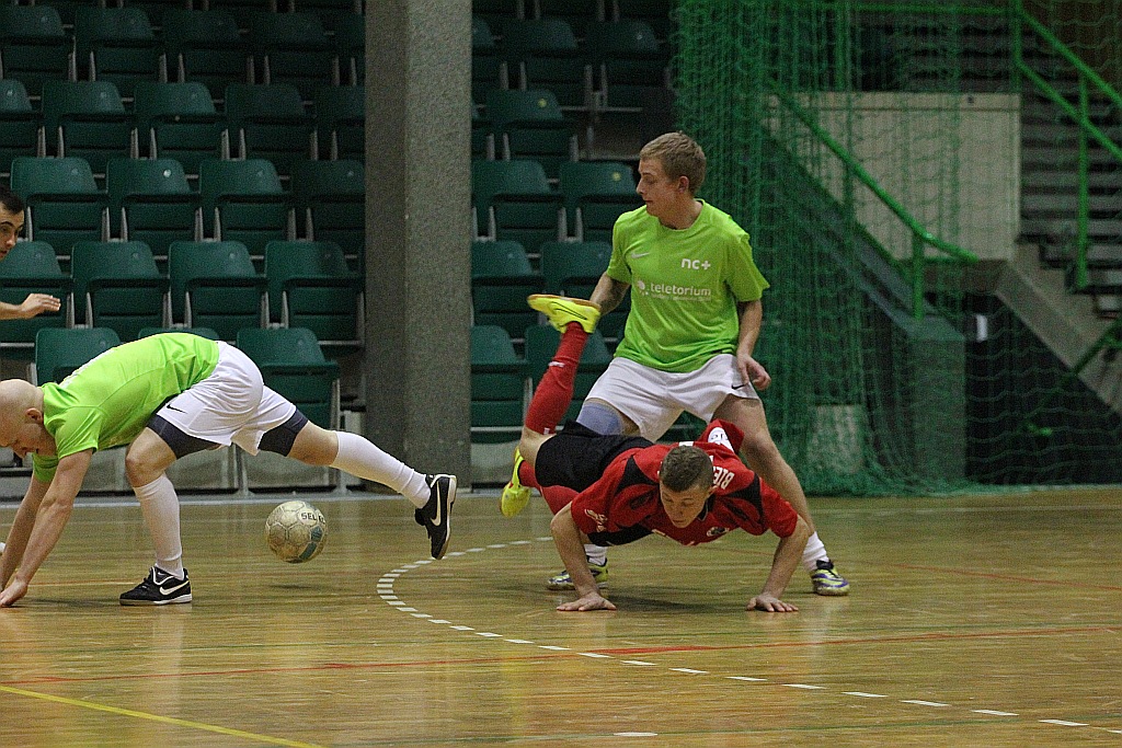 Zwyciestwo Cuprum Polkowice w Legnicy cz1