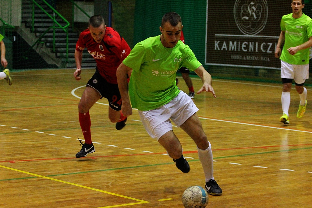 Zwyciestwo Cuprum Polkowice w Legnicy cz1